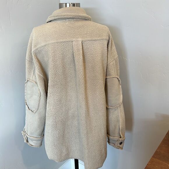 Blue Buttercup Shacket   - Picture 5 of 9